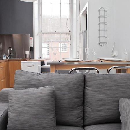 Royal Mile Apartment Edimburgo Esterno foto