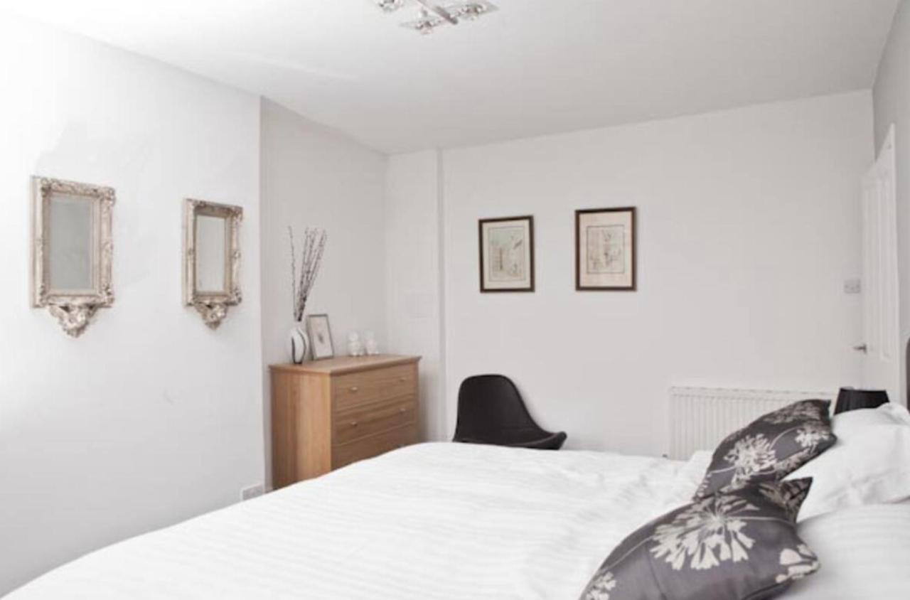 Royal Mile Apartment Edimburgo Esterno foto