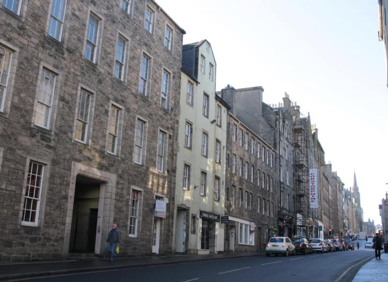Royal Mile Apartment Edimburgo Esterno foto